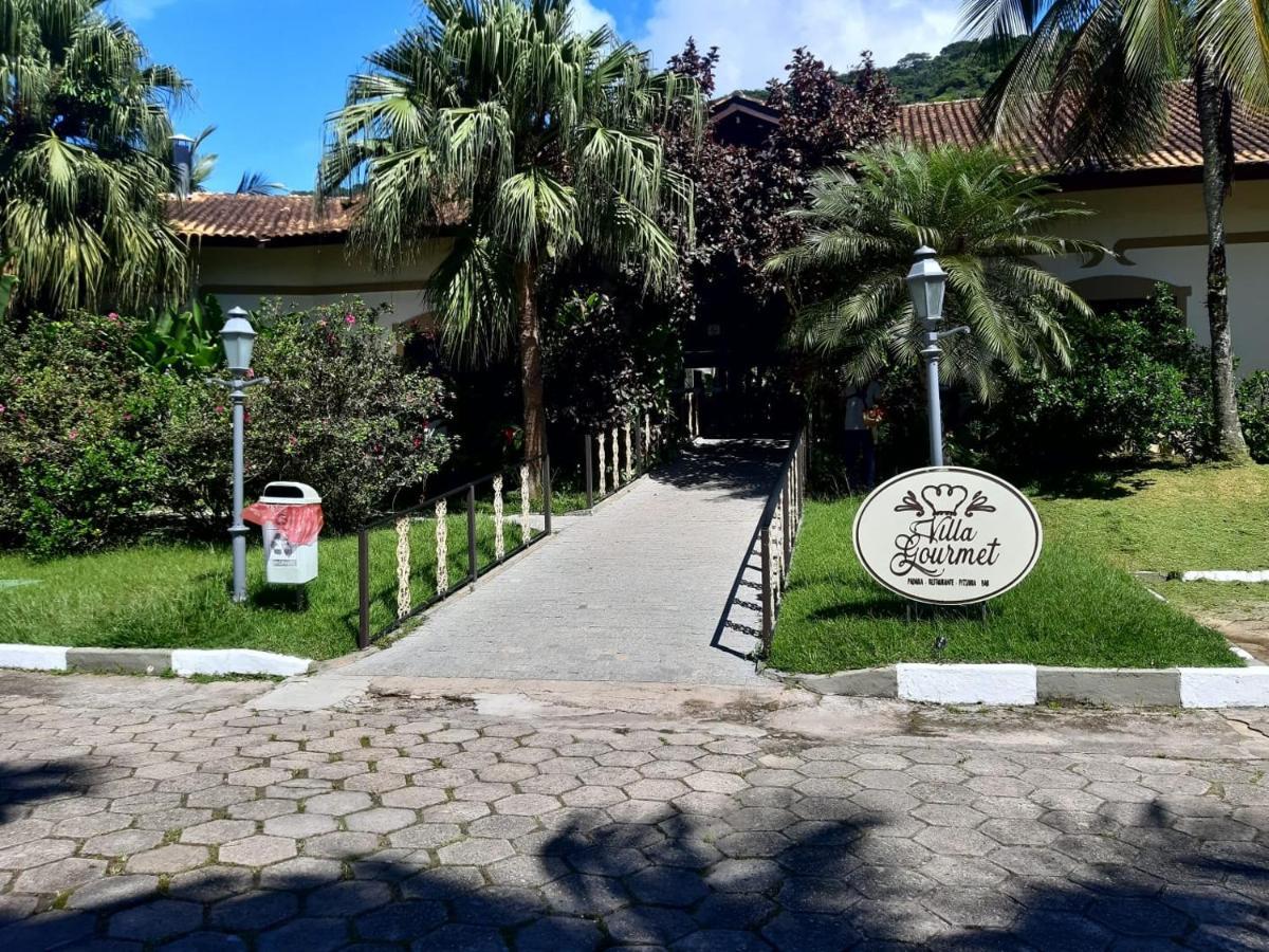 Condominio Com Muita Diversao Toninhas أوباتوبا المظهر الخارجي الصورة